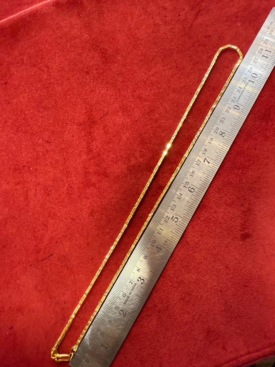 22k Box Chain With Cross and Line Design