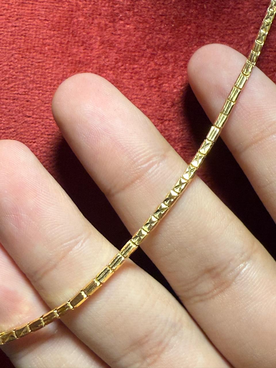 22k Box Chain With Cross and Line Design